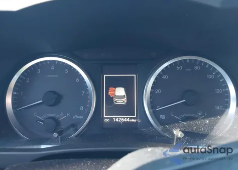 2018 Toyota Highlander Le z USA, uszkodzony, nr VIN 5TDZZRFH1JS265409